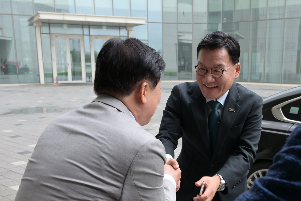 20250812 산업위기 선제대응지역 기업체 방문-1.jpg