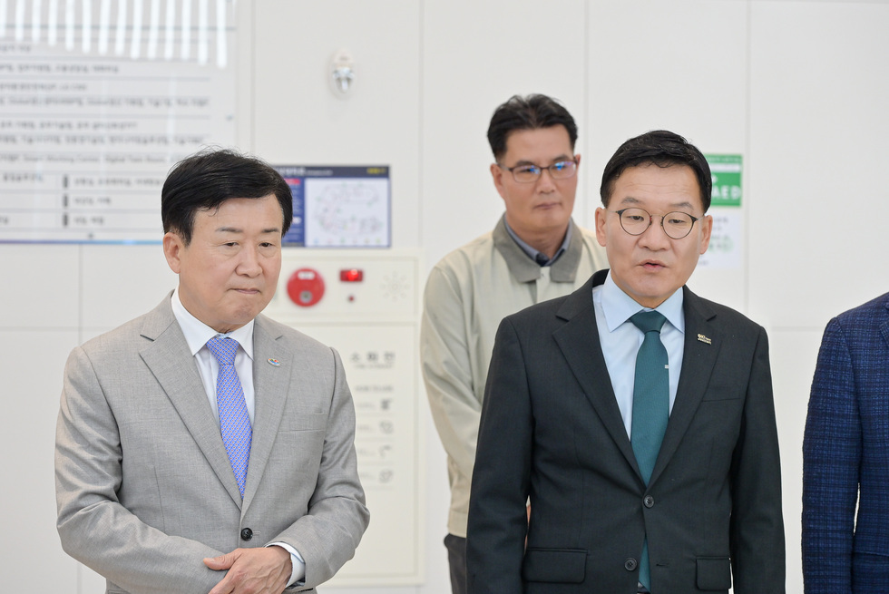 20250812 산업위기 선제대응지역 기업체 방문-6.jpg