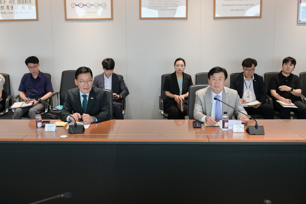 20250812 산업위기 선제대응지역 기업체 방문-21.jpg