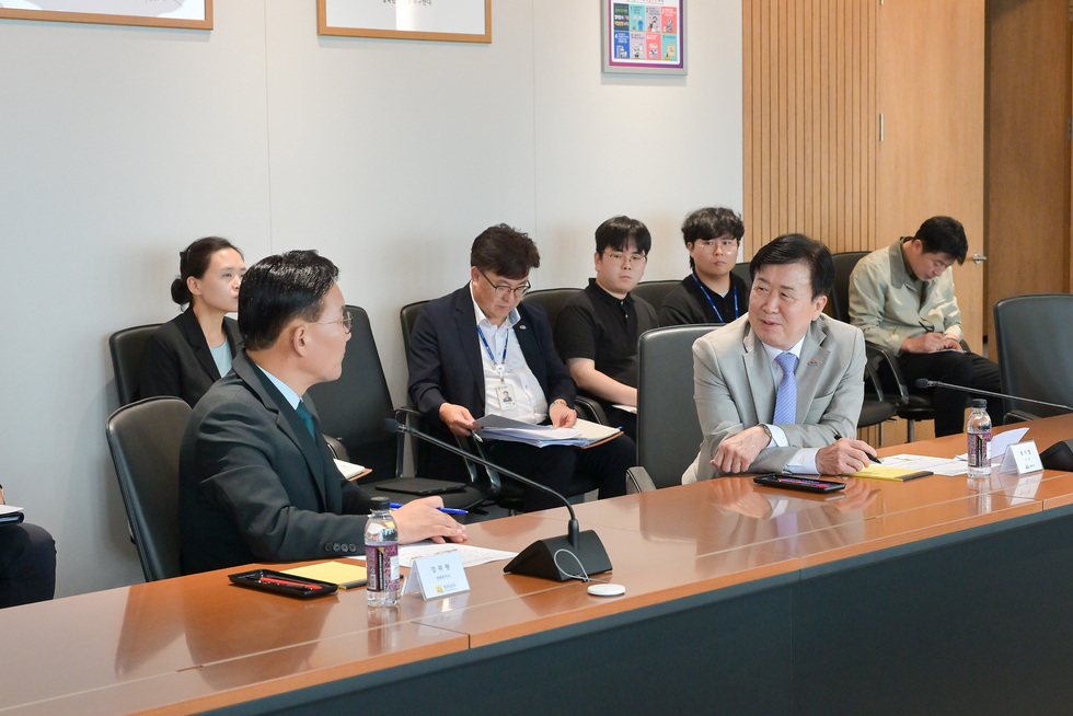 20250812 산업위기 선제대응지역 기업체 방문-27.jpg