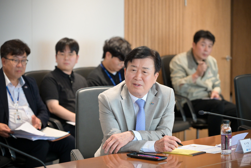 20250812 산업위기 선제대응지역 기업체 방문-28.jpg