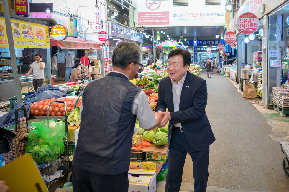 20250819 8월 중 시장이 간다 여수 통통-1.jpg