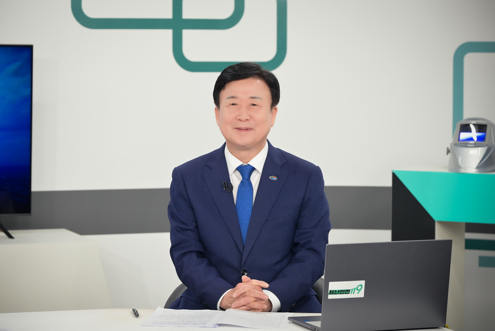 20250825 섬박람회 홍보 협약식 KBSN방송출연-12.jpg