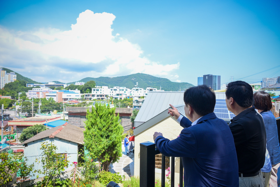 20250905 종화지구 새뜰마을사업 마을카페 개소식-15.jpg