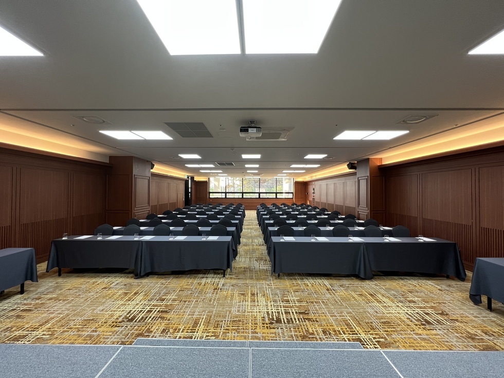 다이아몬드 회의시설 내부 전경