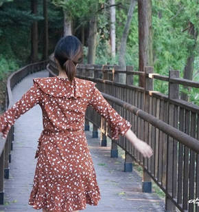 산책로가 참 잘되어 있어요.