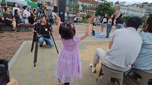 아이들도 좋아하는 버스킹