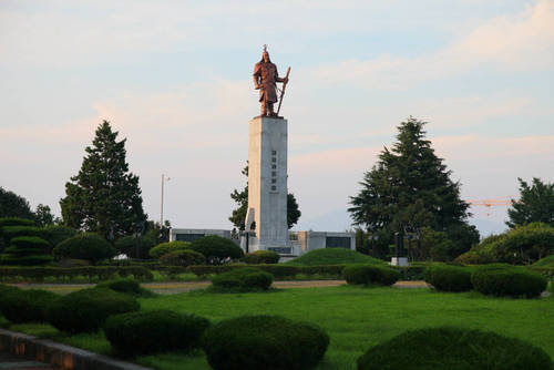충무공 이순신장군 동상의 1번째 이미지