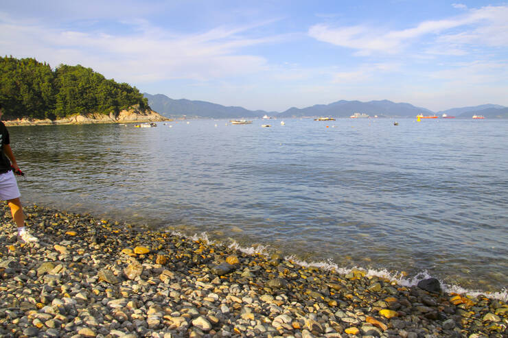 만성리 검은모래해변