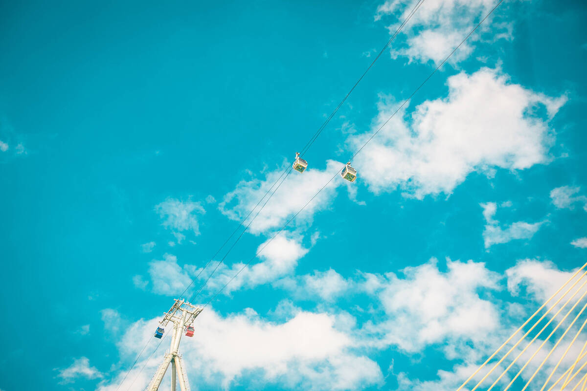 케이블카와 하늘