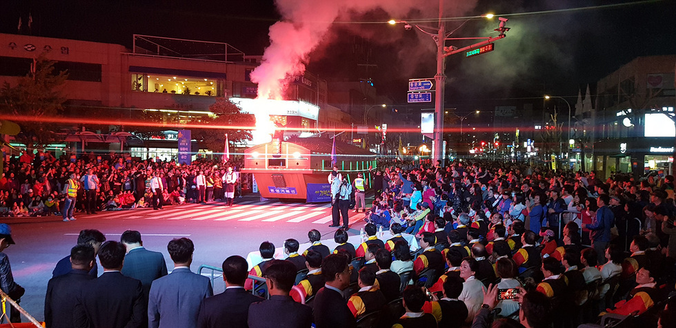 여수시와 (사)여수진남거북선축제보존회는 금년 ‘제56회 여수거북선축제’를 7월 29일부터 31일까지 여수세계박람회장에서 개최한다고 15일 밝혔다.