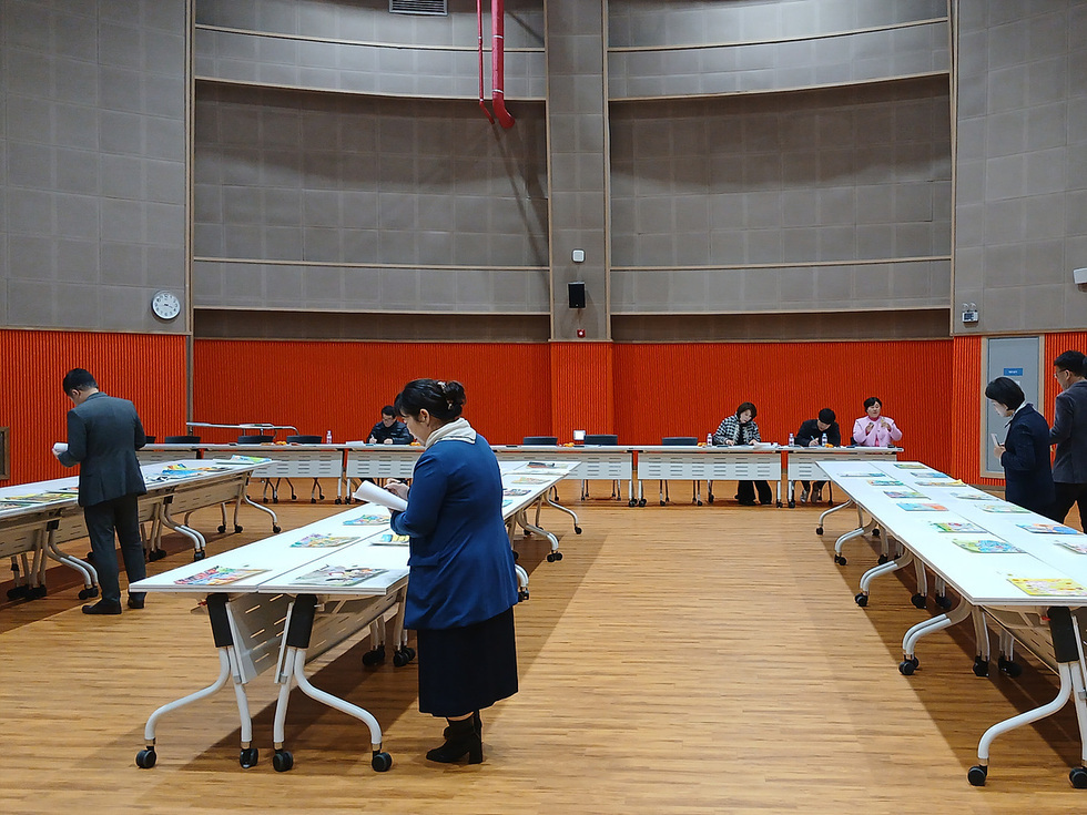 6 여수시, ‘제2회 아동친화도시 그림 공모전’ 입상작 전시 진행.jpg