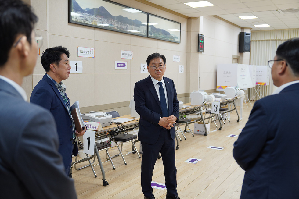 [추가] 3-2 여수시, 제9회 전국동시지방선거 사전투표소 현장점검.jpg