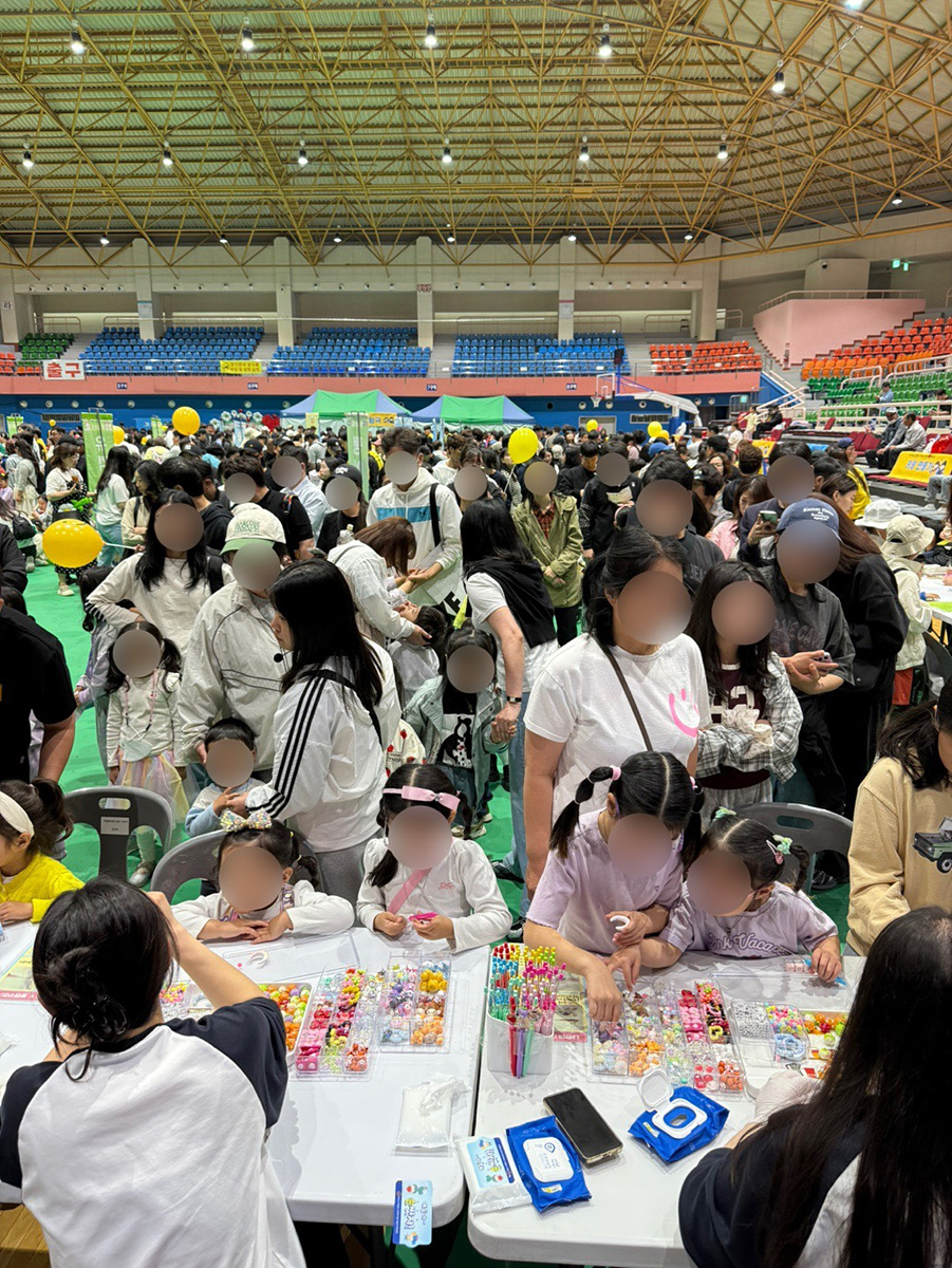 8-2 여수시 어린이·사회복지급식관리지원센터, 어린이날 행사서 식생활 교육 체험부스 운영.jpg