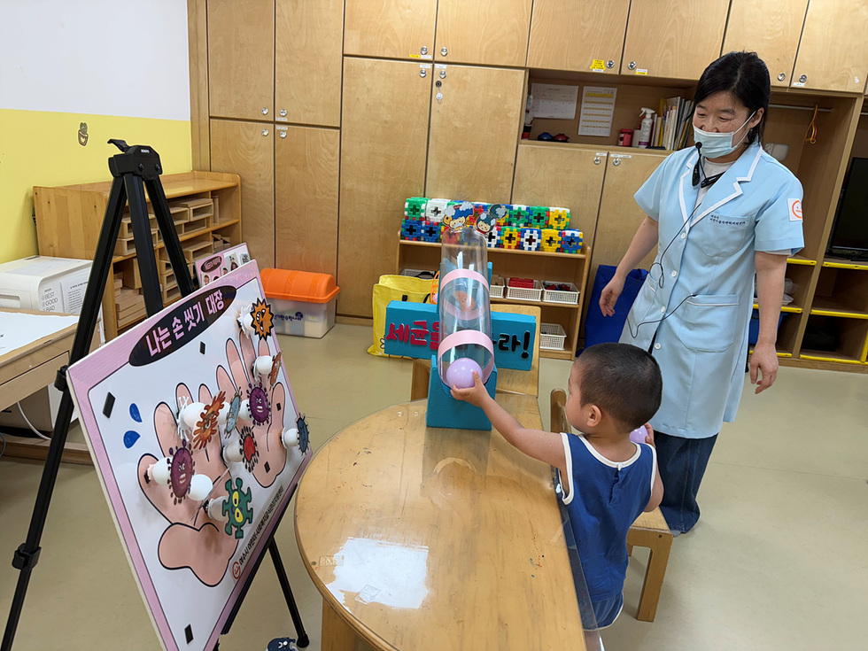 3-1 여수시 어린이·사회복지급식관리지원센터  위생교육 실시.jpg