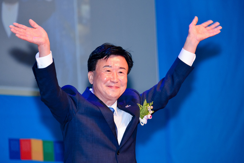 第八届全民选举在丽水启动,郑基明号“向着沟通、和谐、幸福的丽水!”