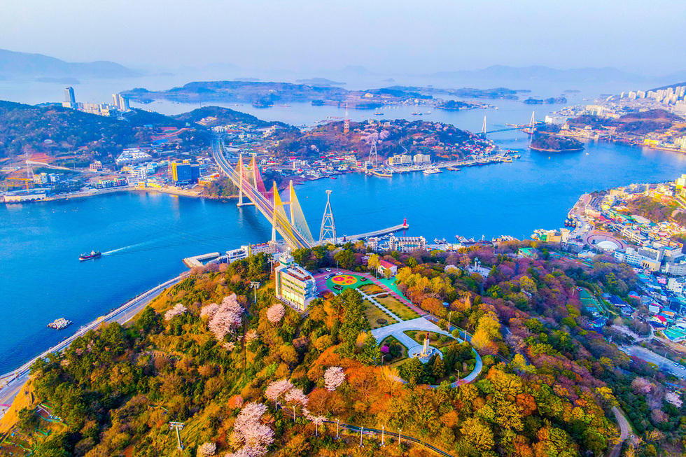 Already 10 Million Visitors ‘Tourism Yeosu’ on Track to Become a Global Marine Tourism Resort City_1-1.jpg
