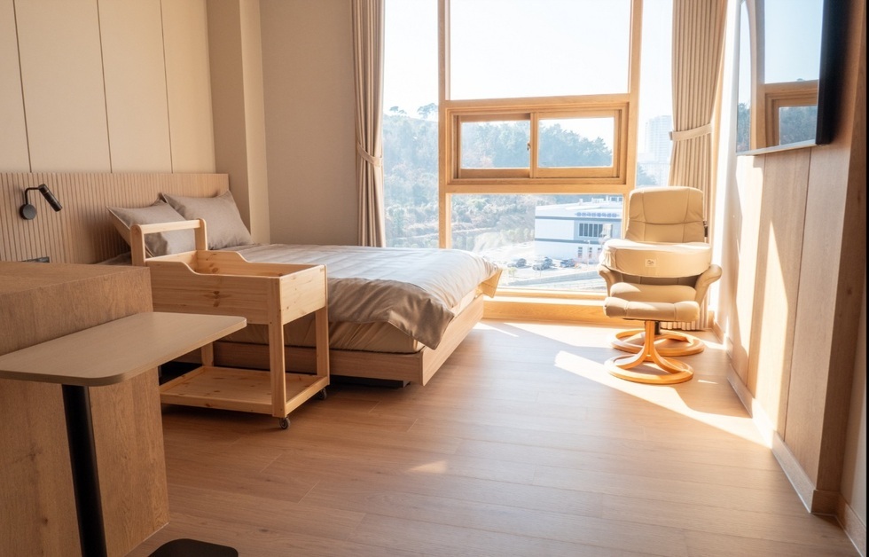 1-3 Yeosu City Opens 8th Jeollanam-do Designated Public Postpartum Care Center.jpg