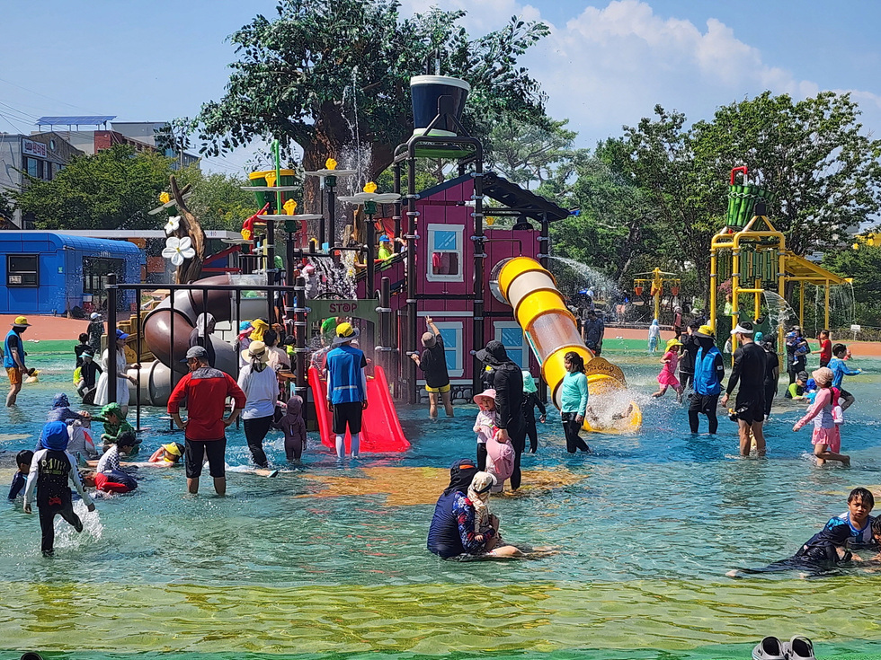 Yeosu City to Begin Operating Urban Park Water Play Facilities in July_1.jpg